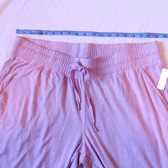 Amazon Essentials Women's Jogger Pants Elastic waist Size XL Purple Lilac - Picture 4 of 9